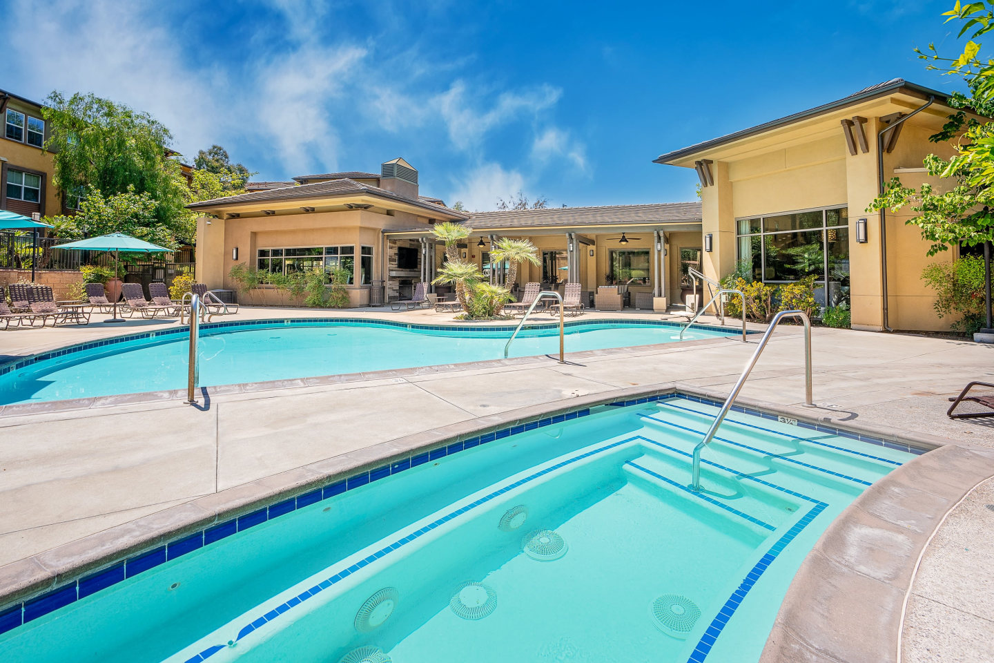 La Verne Village Luxury Apartment Homes Image 11
