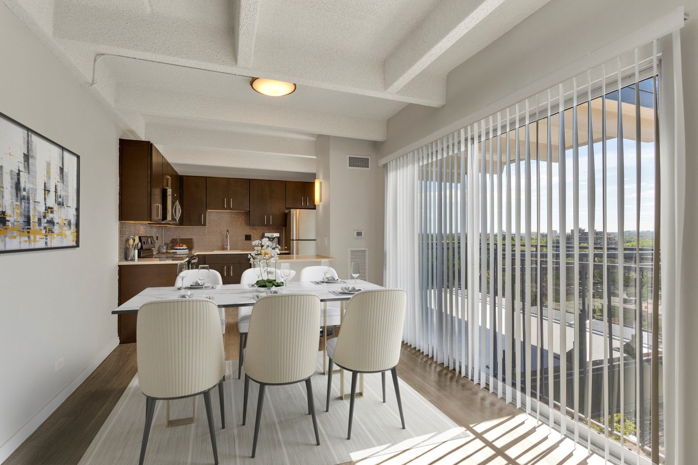 1044 Downing Image 18