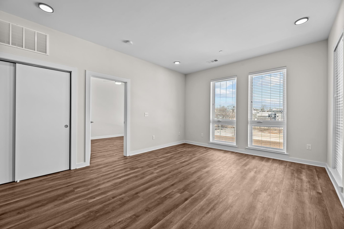 The Chartwell at Marathon Village Image 30