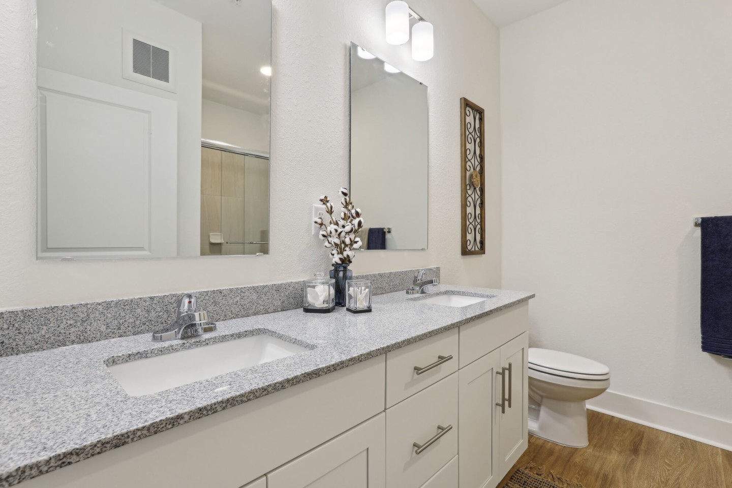 Lamplighter Legacy Image 17