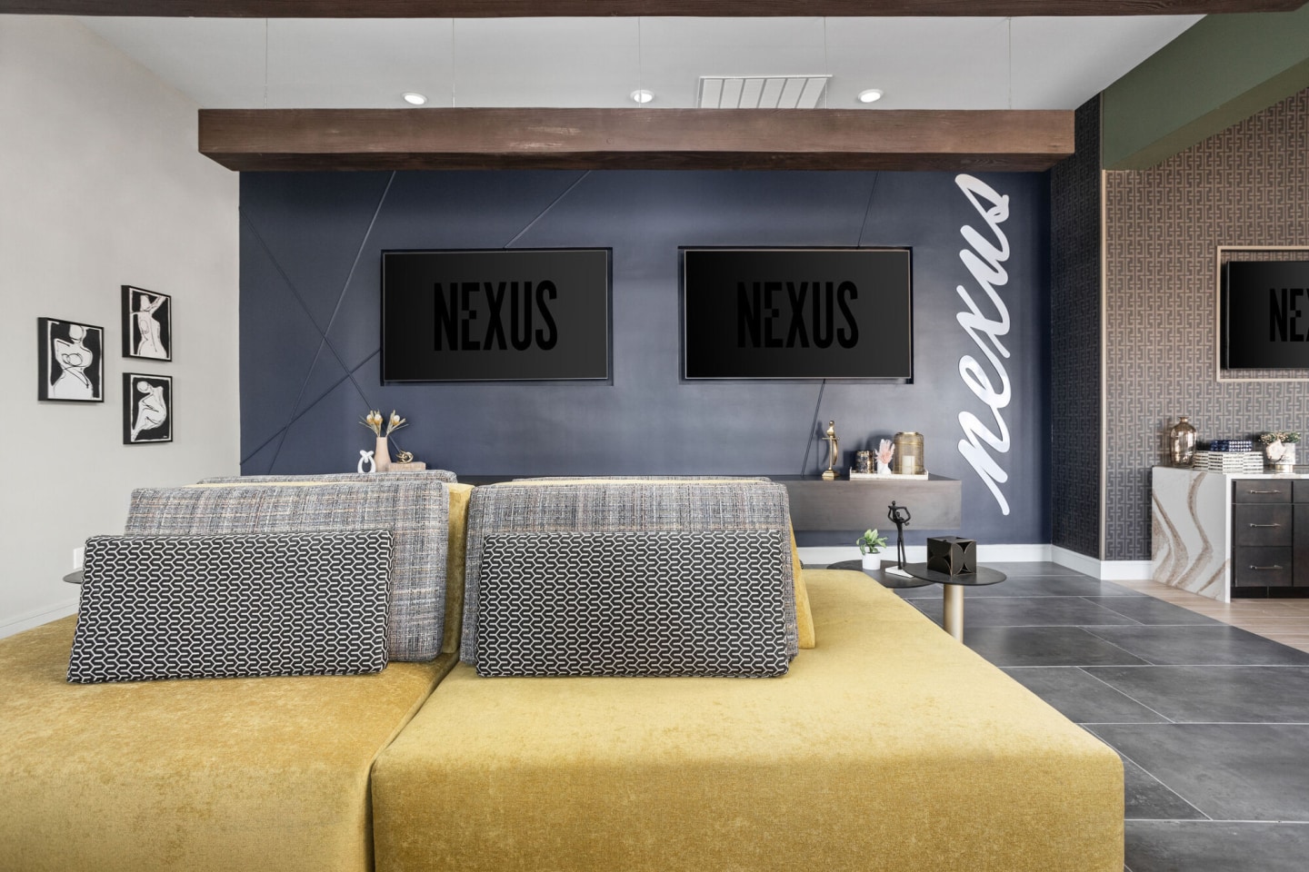 Nexus Image 7