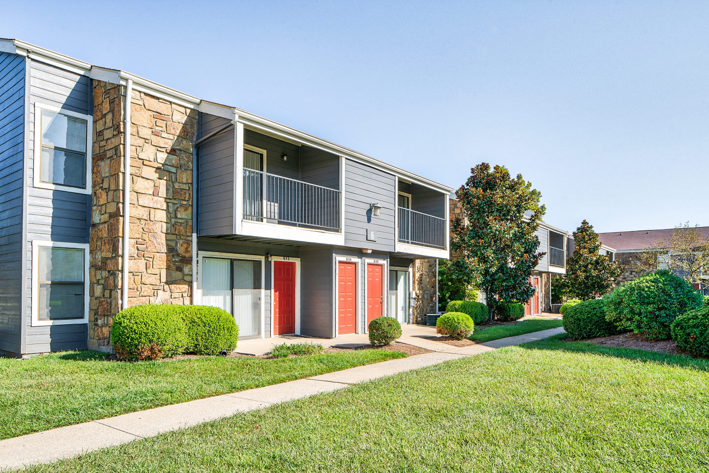 Raintree Apartments Image 43