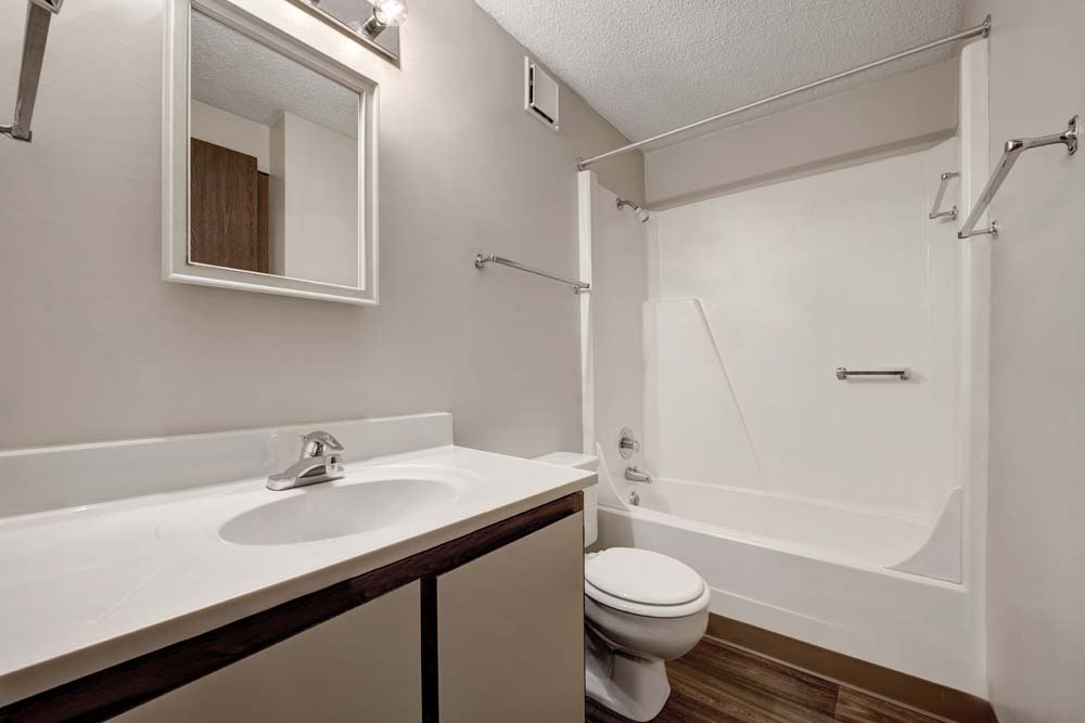 Northrup Court Apartments Image 9