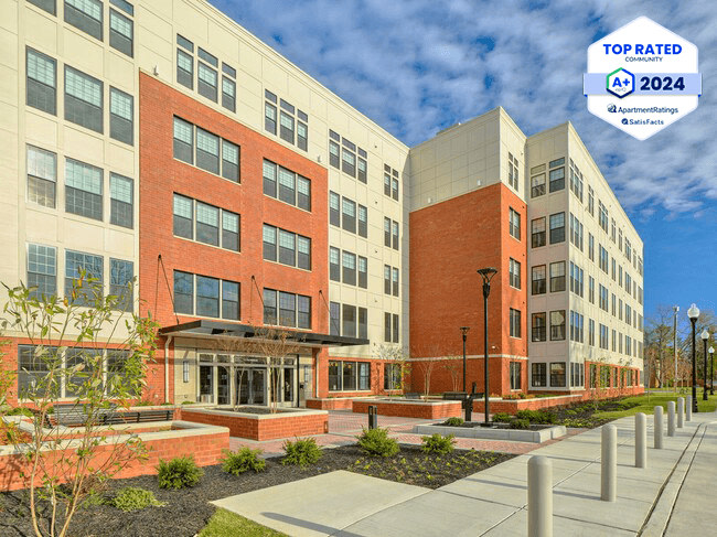 The Encore at Ingram Manor Apartments Image 6