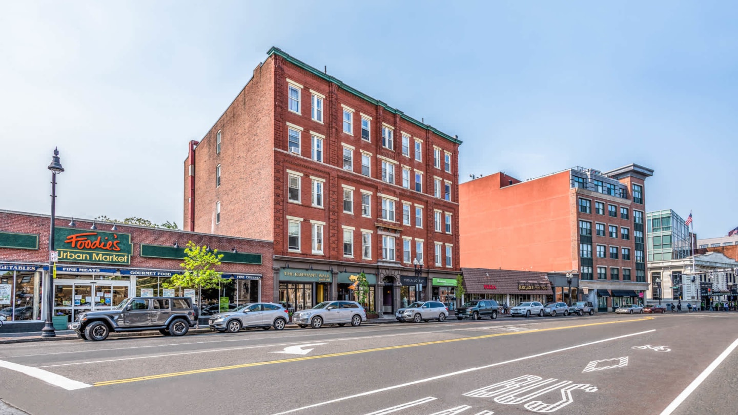 Girard Image 35