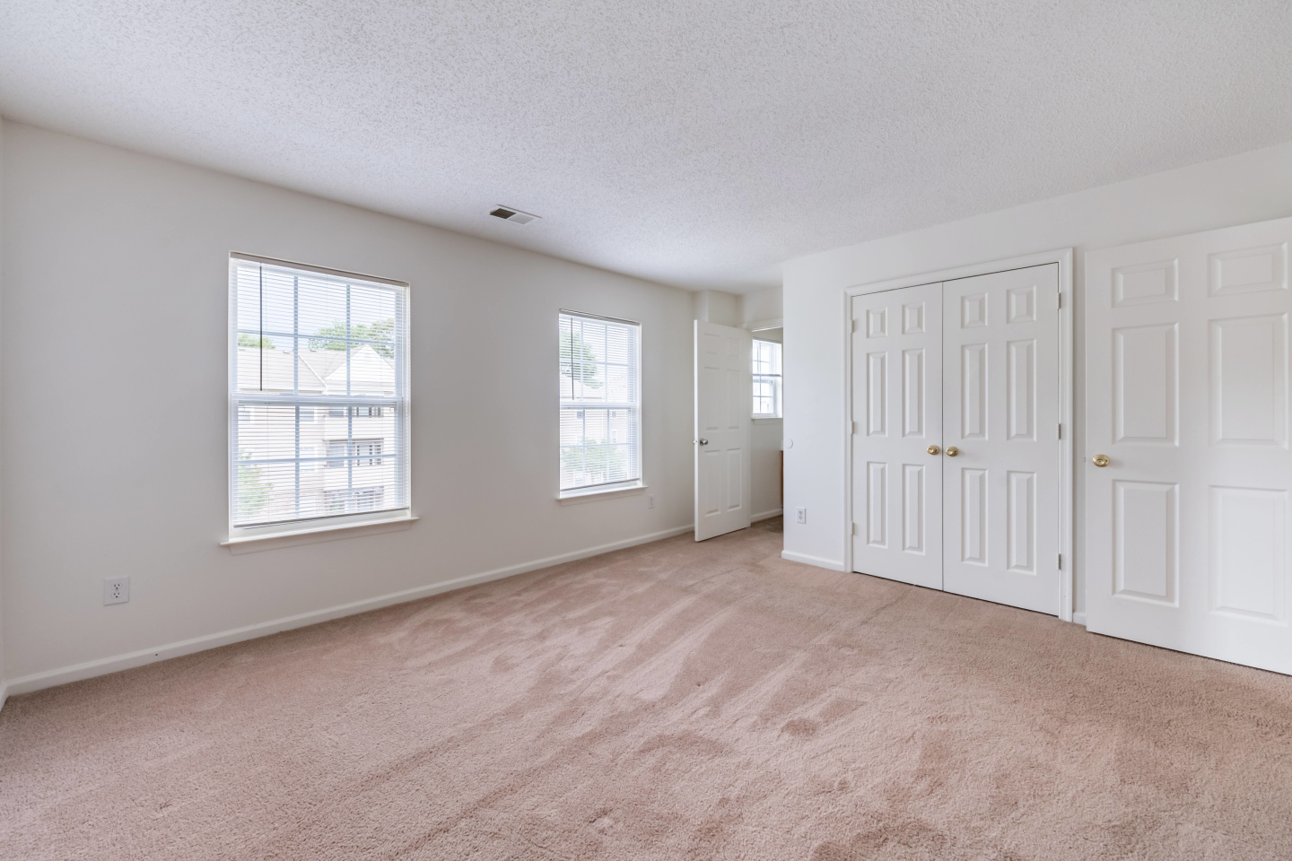 Summerdale Apartments Image 20