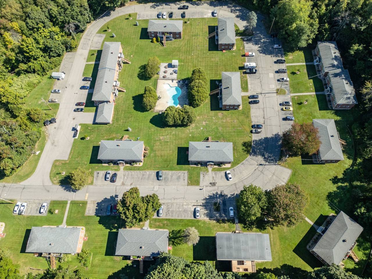 Manor Grove Image 23