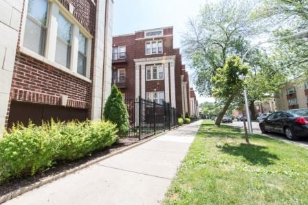 7241-49 S Phillips Ave Image 2