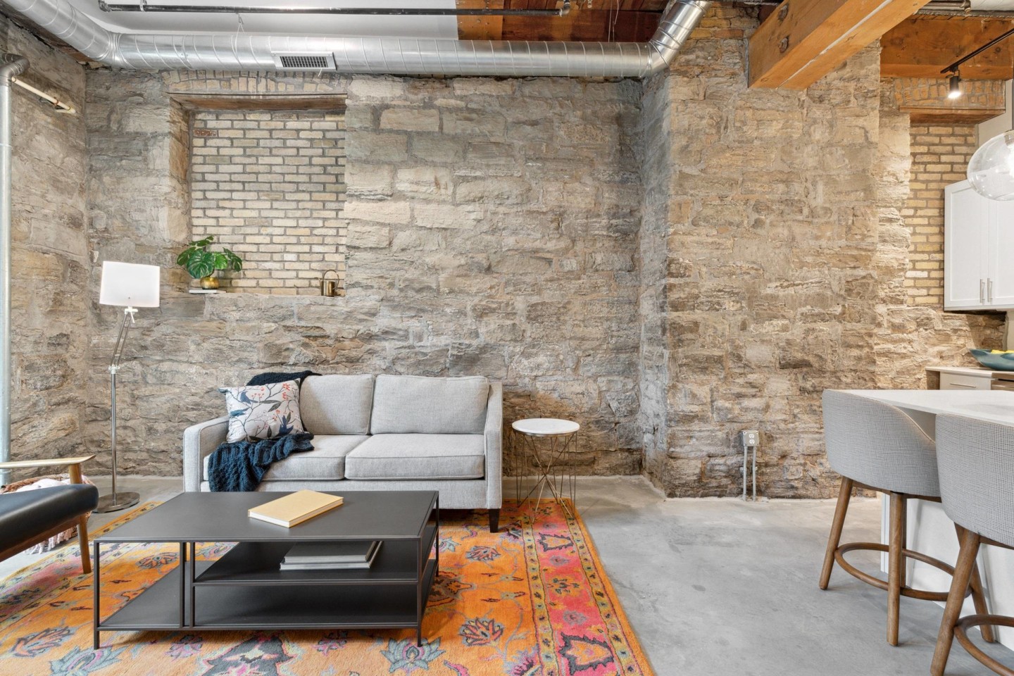724 Lofts Image 17