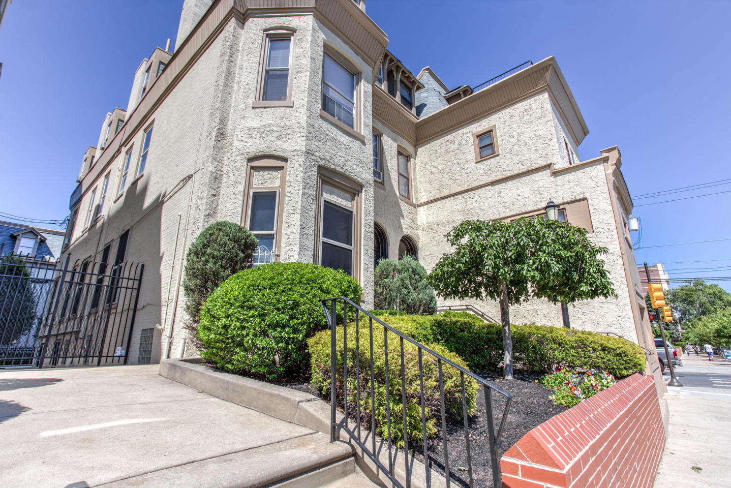 4101 Walnut St Image 2