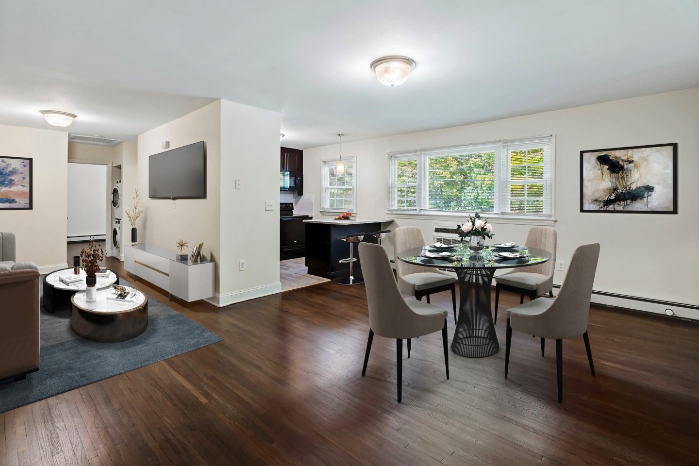 Newtonian Gardens Apartments Image 1