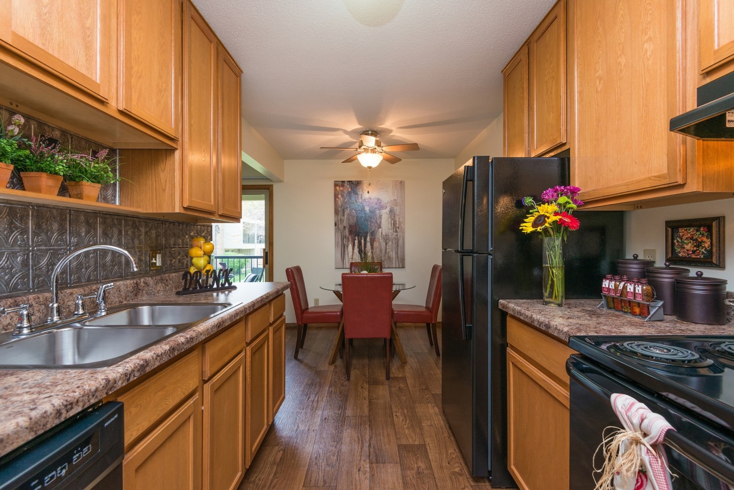 Royal Oaks Image 21