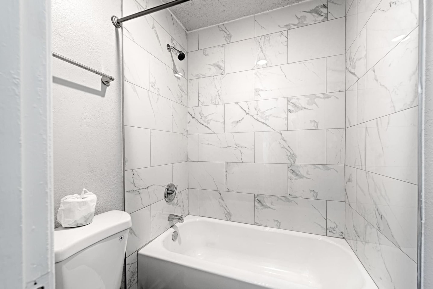 Shady Oaks Apartment Homes Image 9