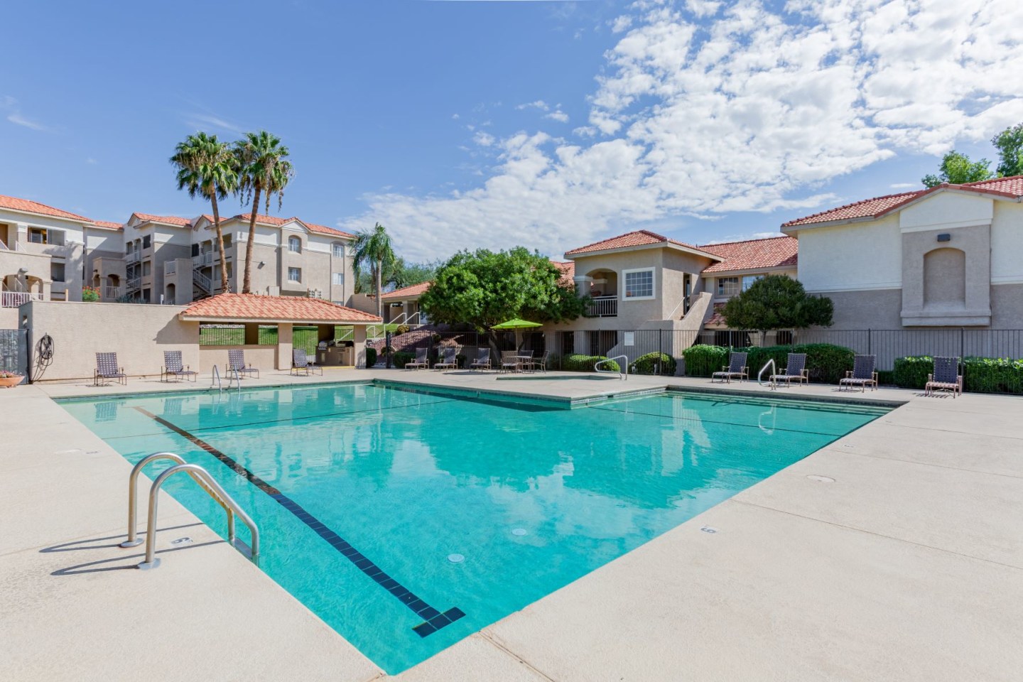 Promontory Apartment Homes Image 6