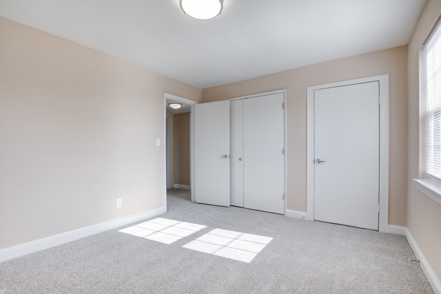 Arbor Heights Image 8