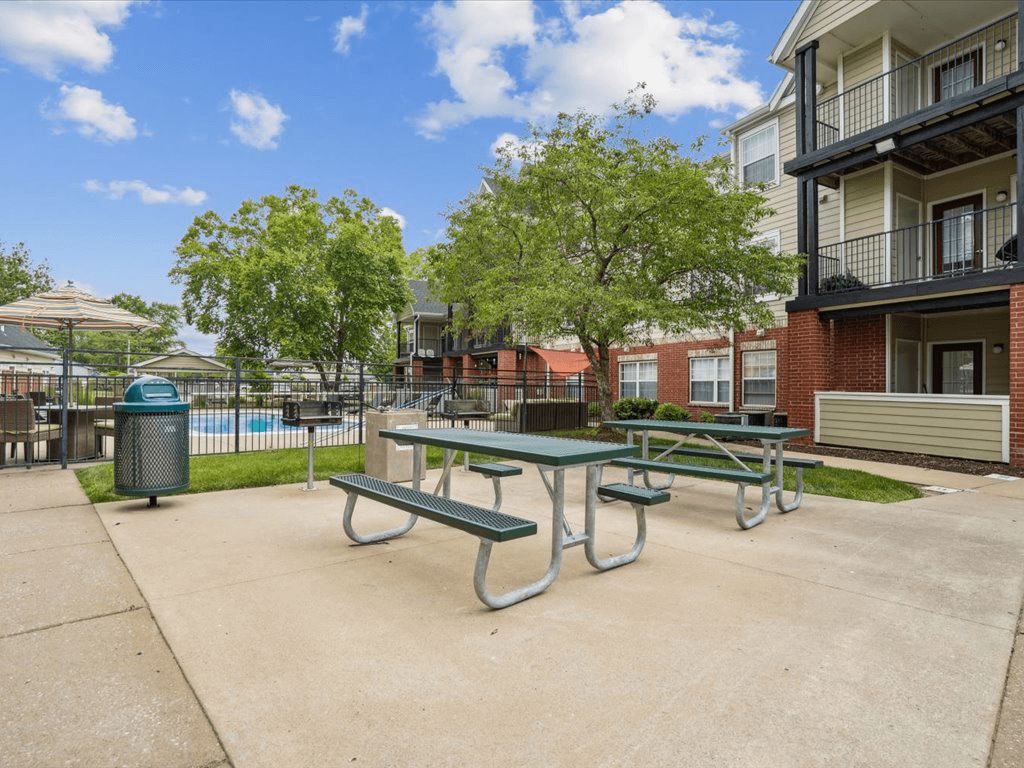 Village Woods Image 19