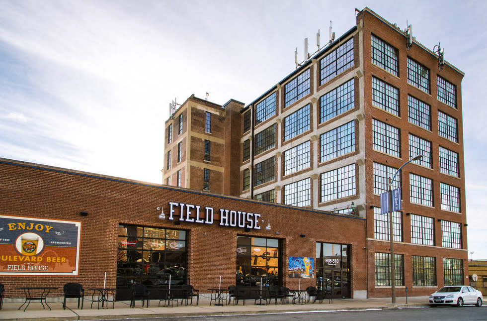 PW Shoe Lofts Apartments Image 4