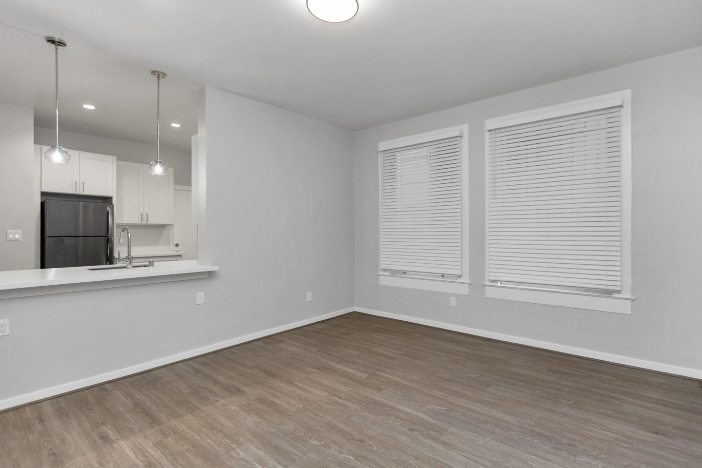 1244 California Apartments Image 11