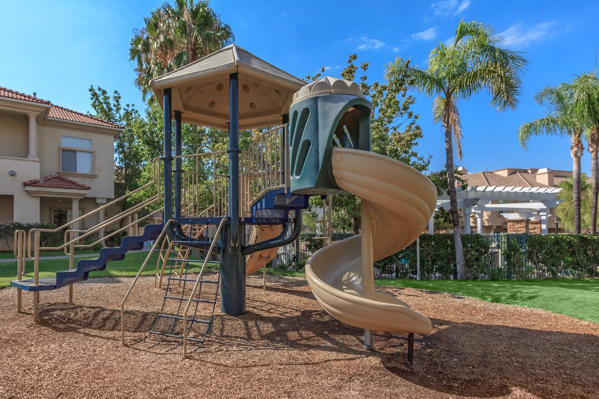 Colony Townhomes Image 17