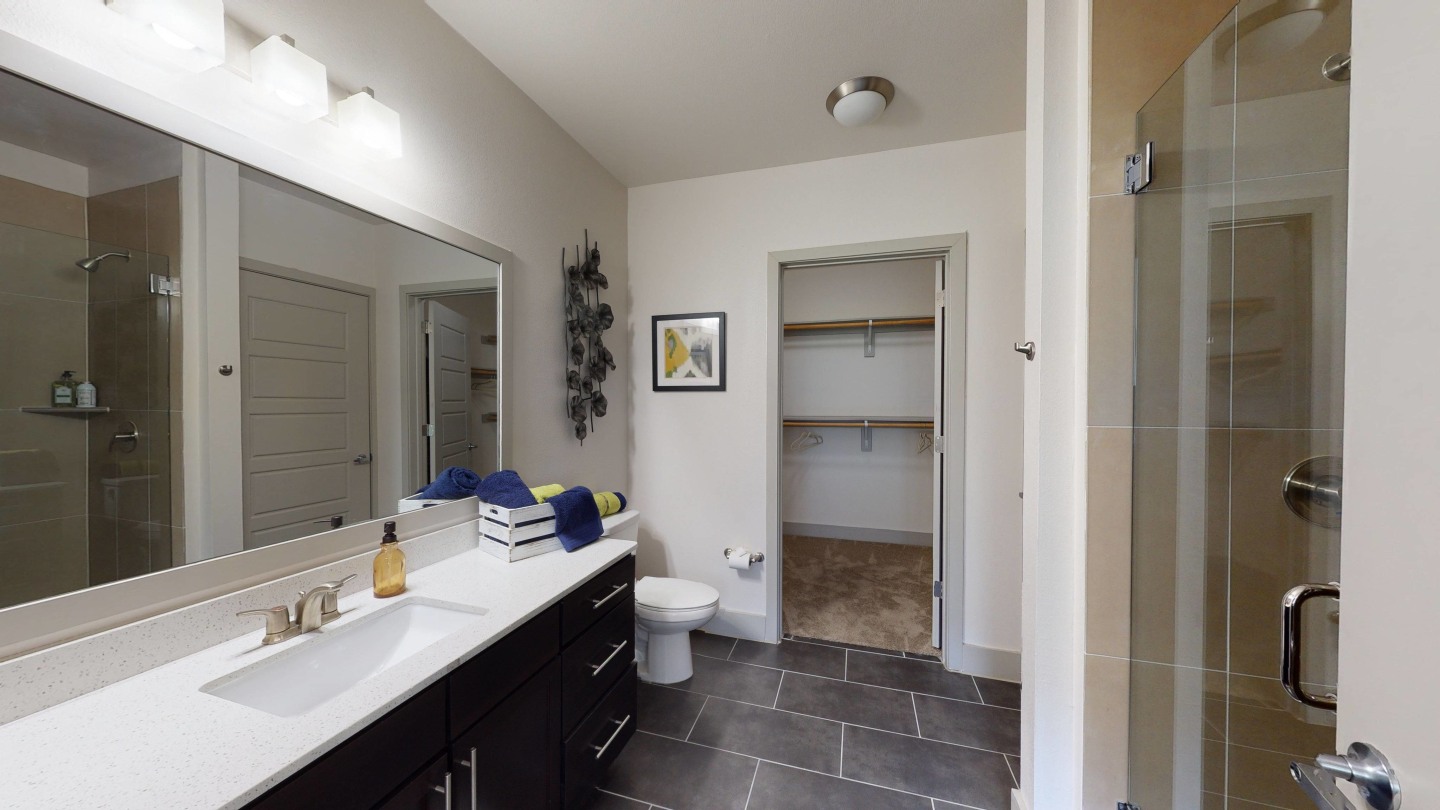 Eleven10 at Farmers Market Apartments Image 9