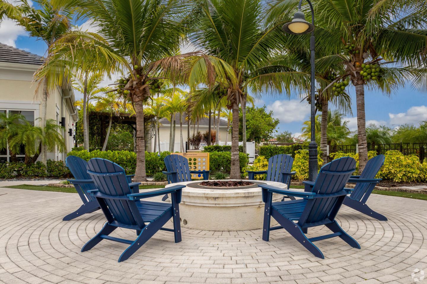 Estero Oaks Image 14
