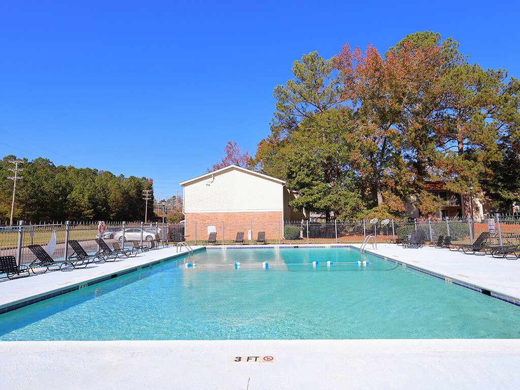 Pine Grove Apartments Image 16