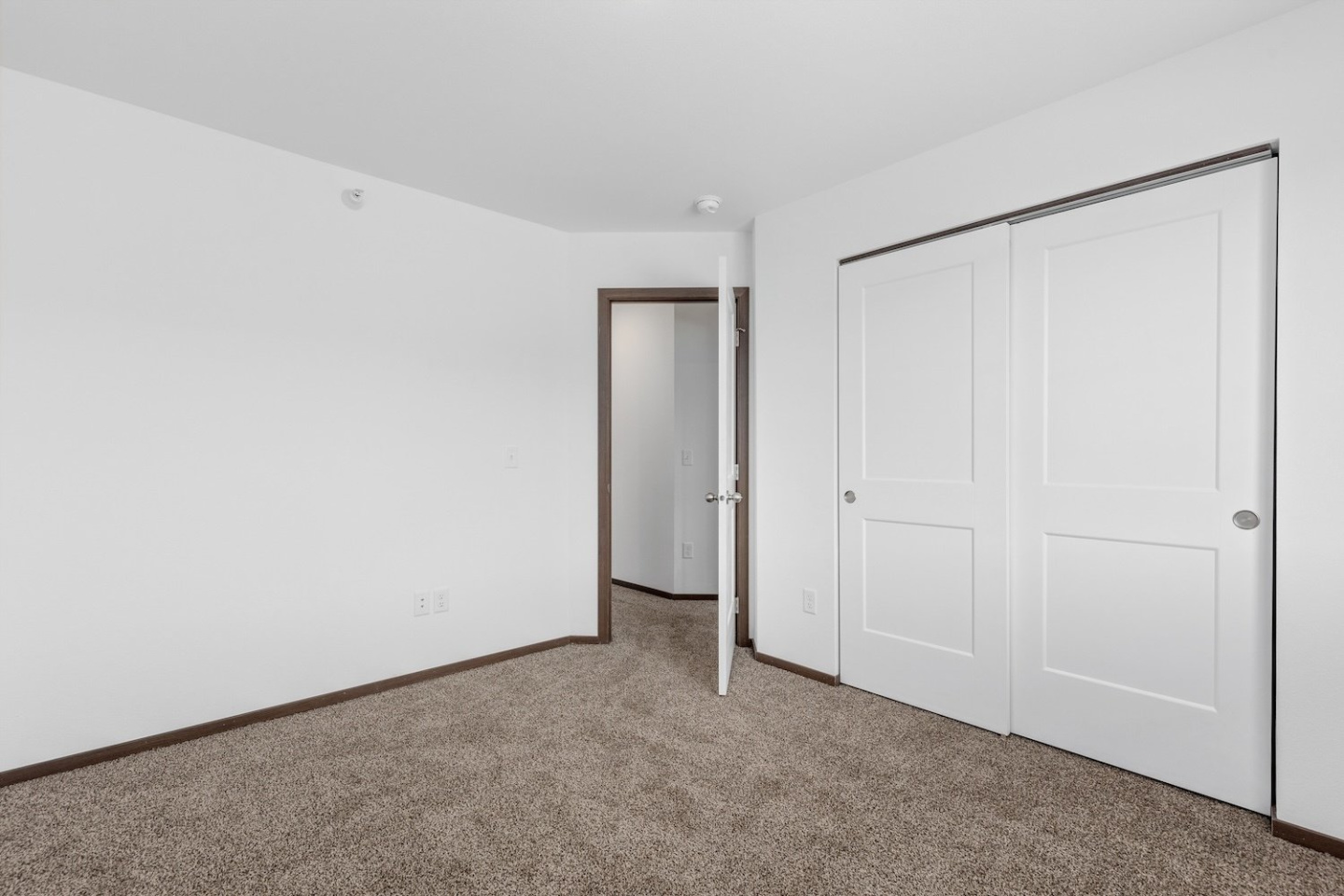 Shepherd Hills Commons Image 13