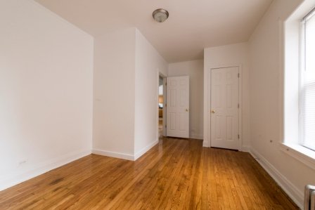2610 N Laramie Ave Image 10