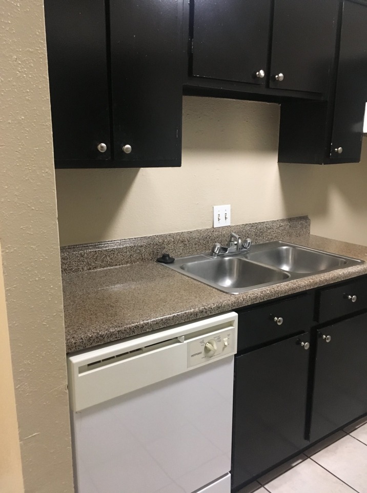 Avalon Village Townhomes Image 1