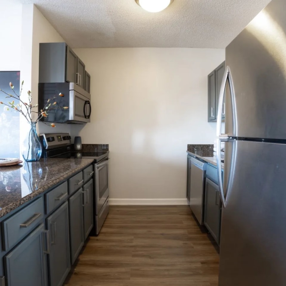 415 Premier Evanston Image 1