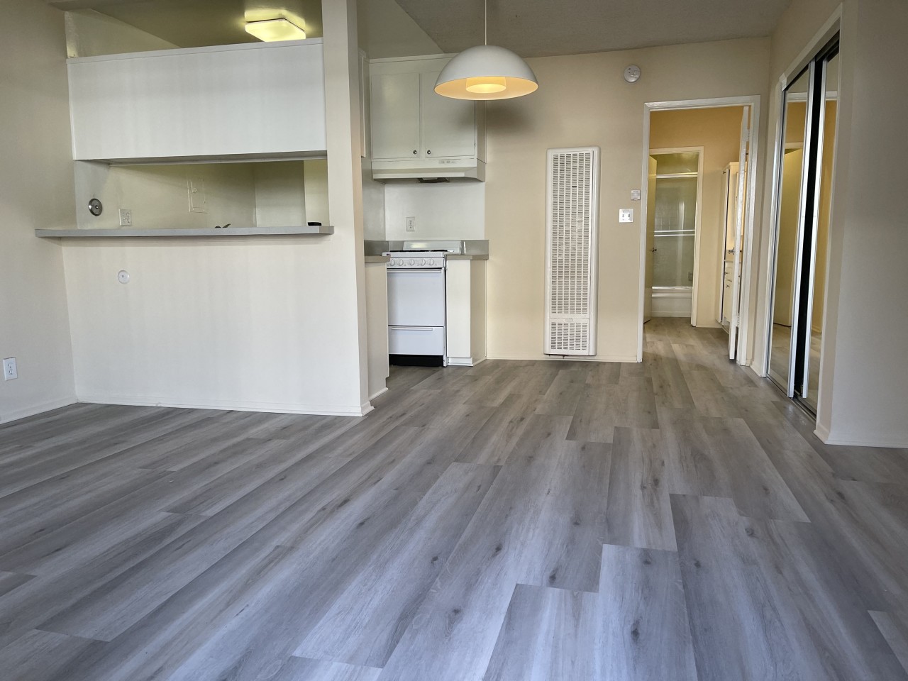 3610 Midvale Avenue Image 3