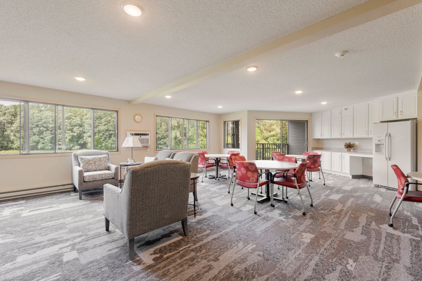 Lakewood Hills Image 21