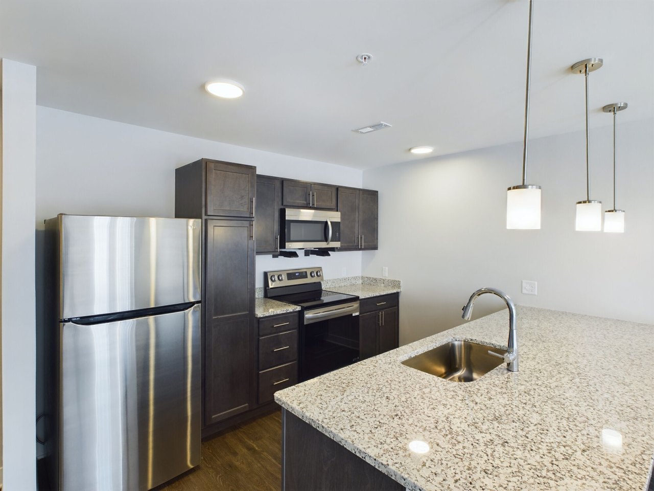 Reserve on Park - Senior Housing Image 8