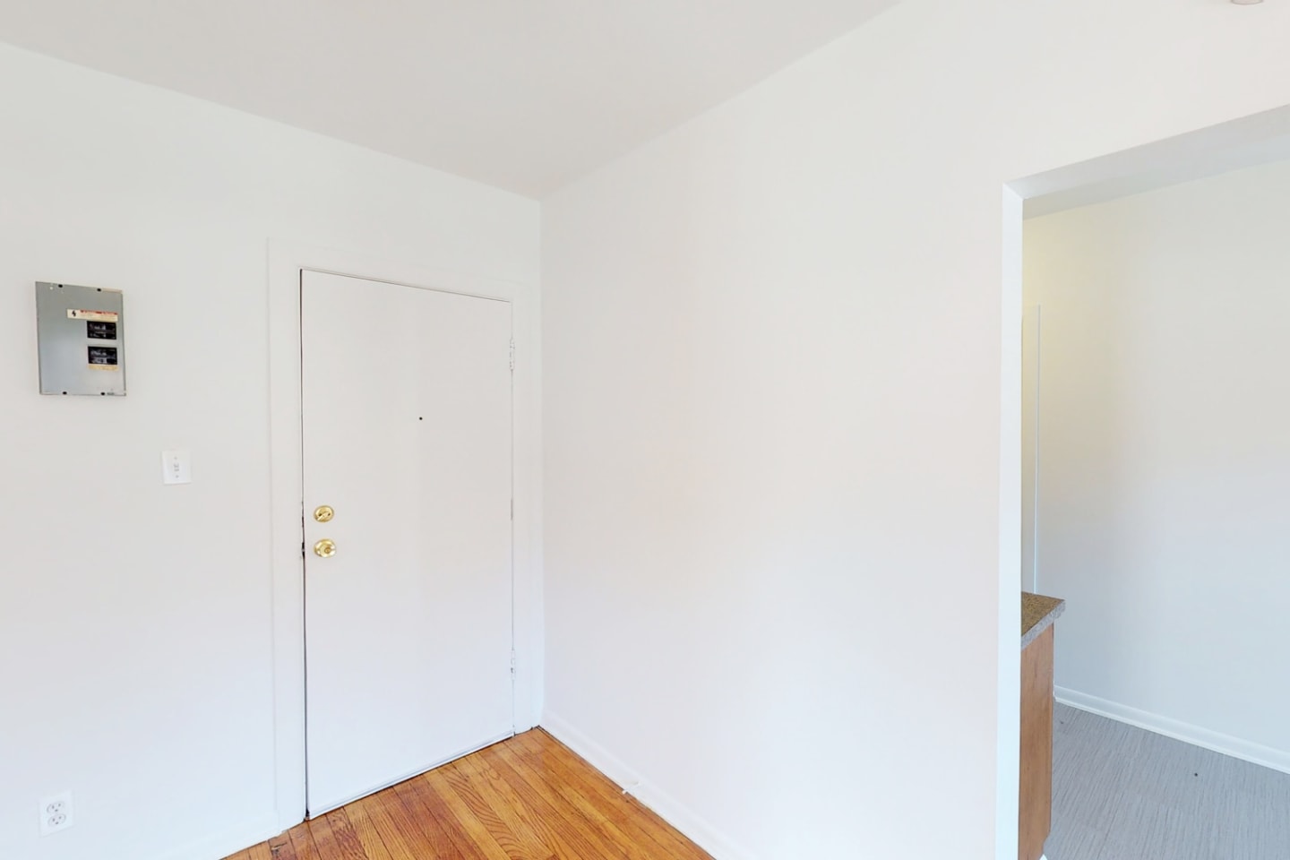 4721 S. Ellis Avenue Image 16