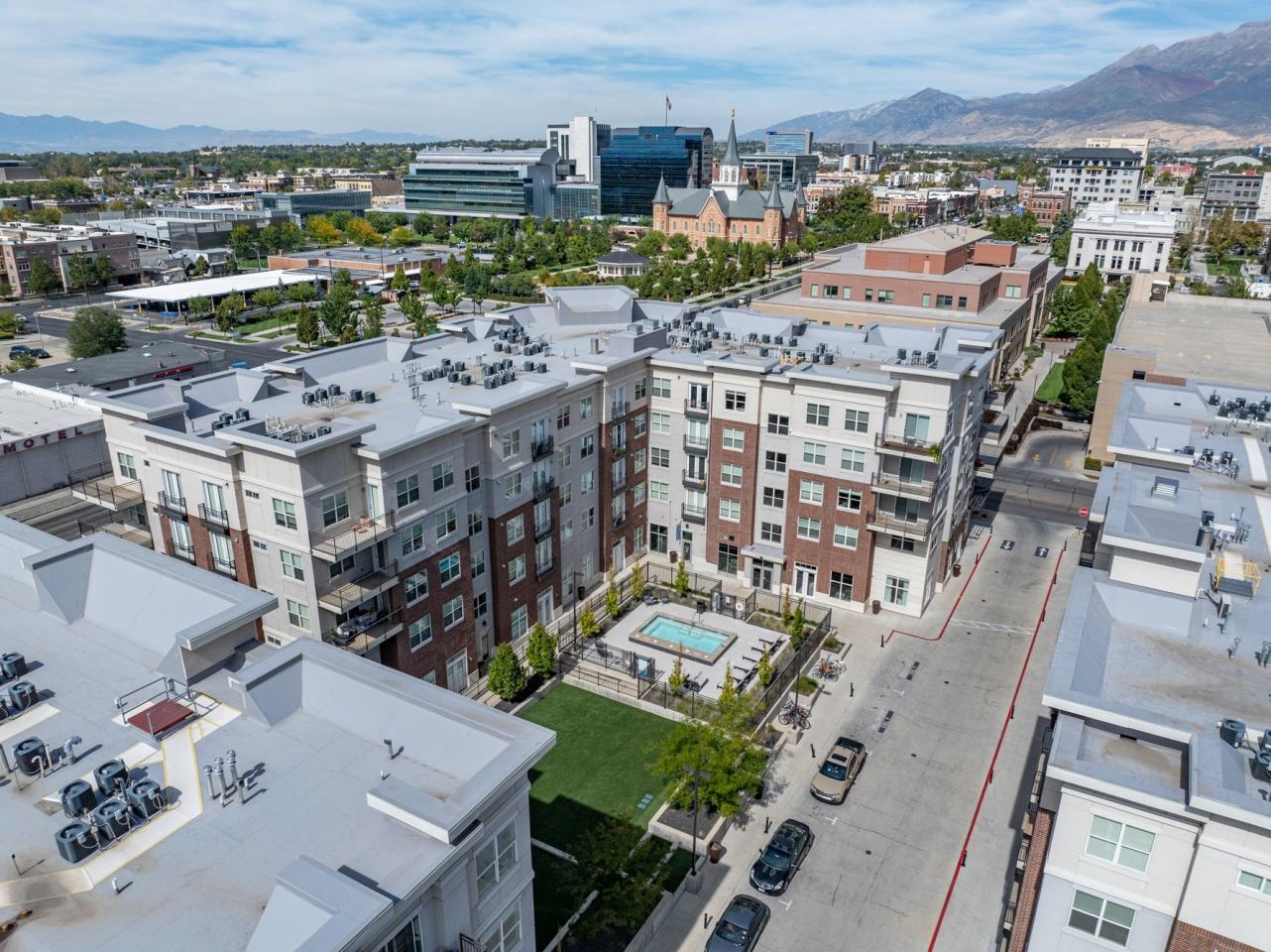 200 City View Image 6