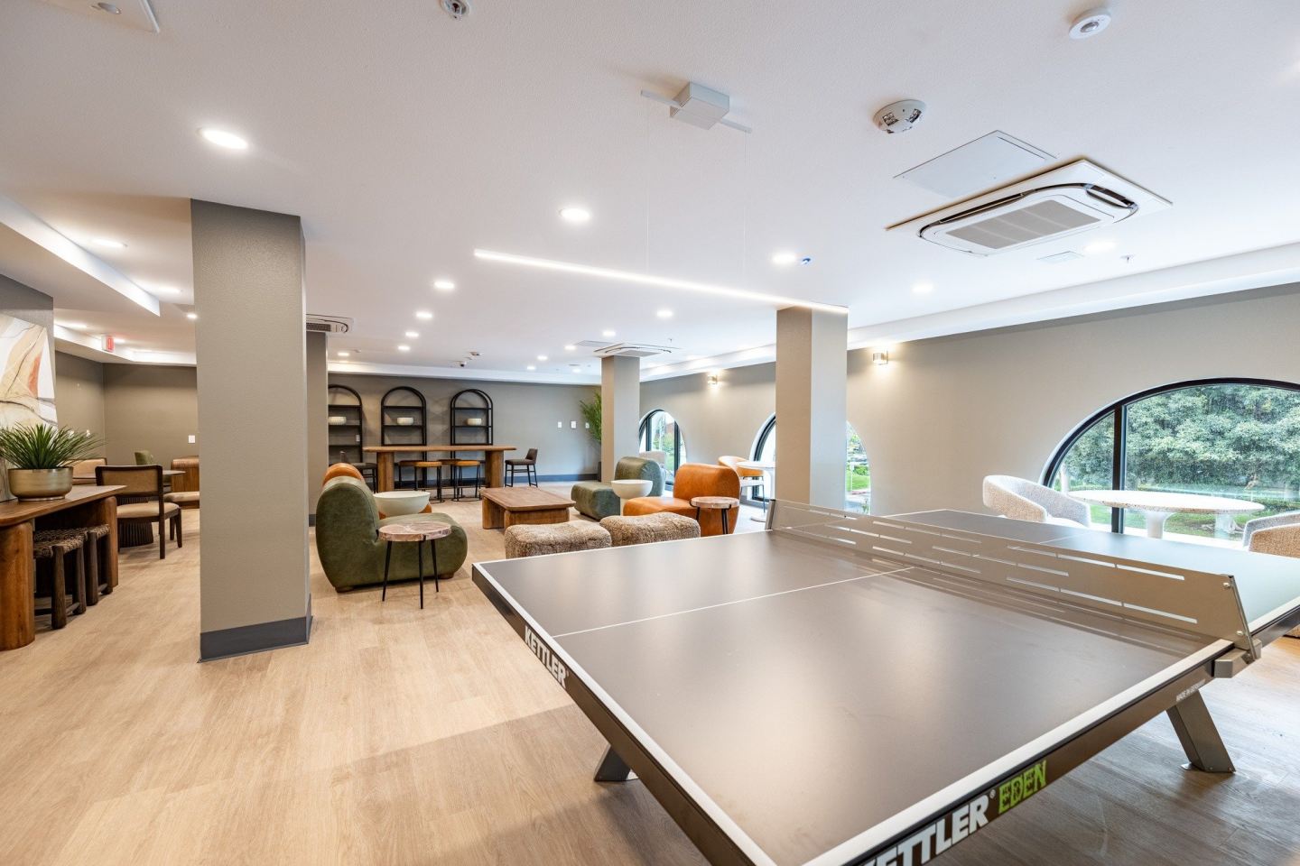 Enzo Apartments Image 13