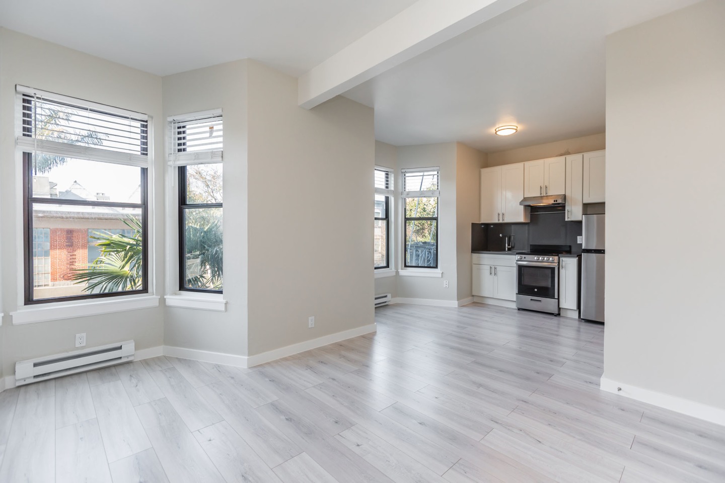 2385 Folsom Image 4