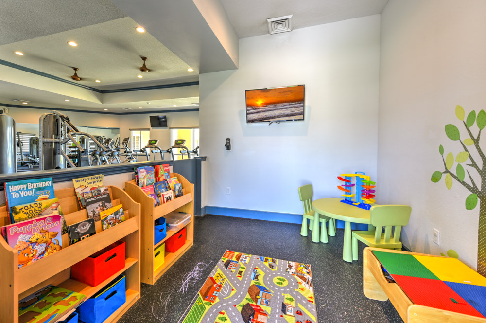 Madalyn Landing Image 31