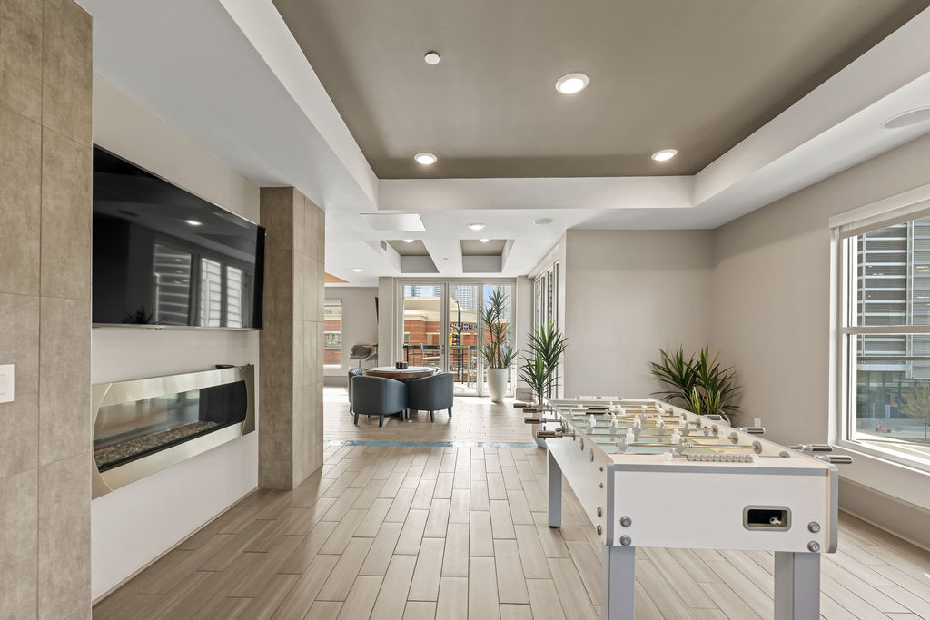 Circa Uptown Image 15