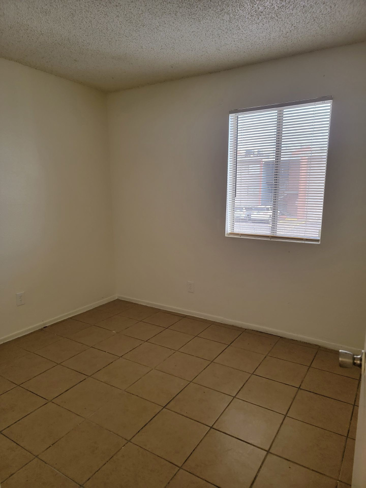 Casa Blanca Apartments Image 3