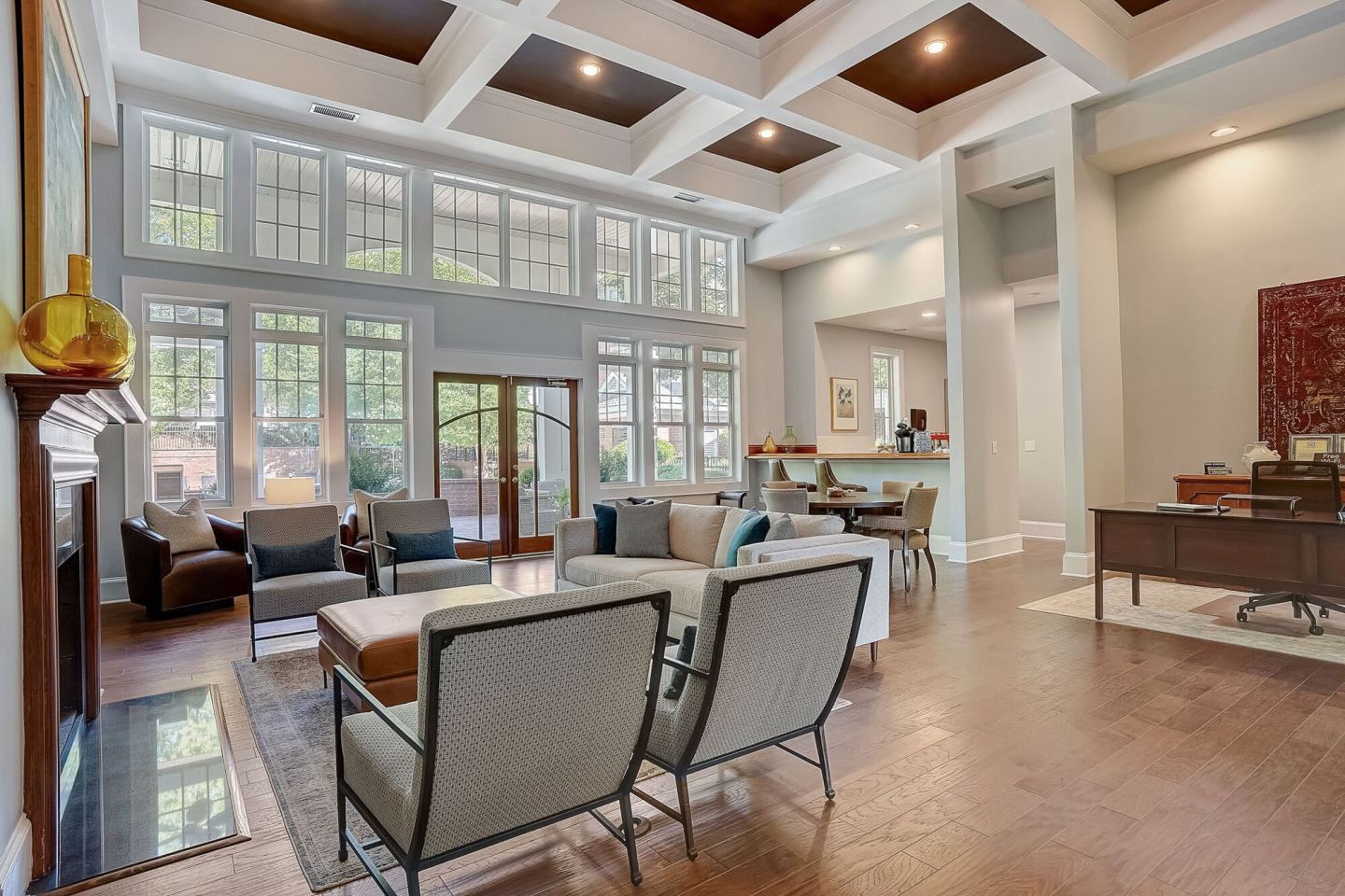 Providence Park Apartments Image 3
