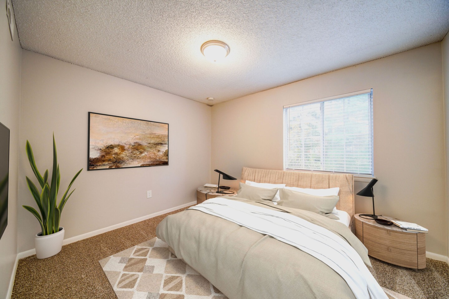 Falcon Pointe Image 12