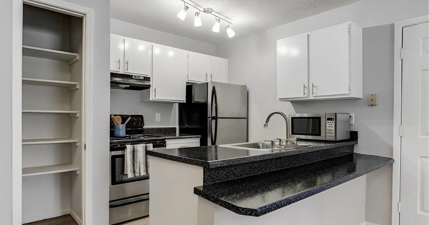Aspen Landing Apartments Image 7
