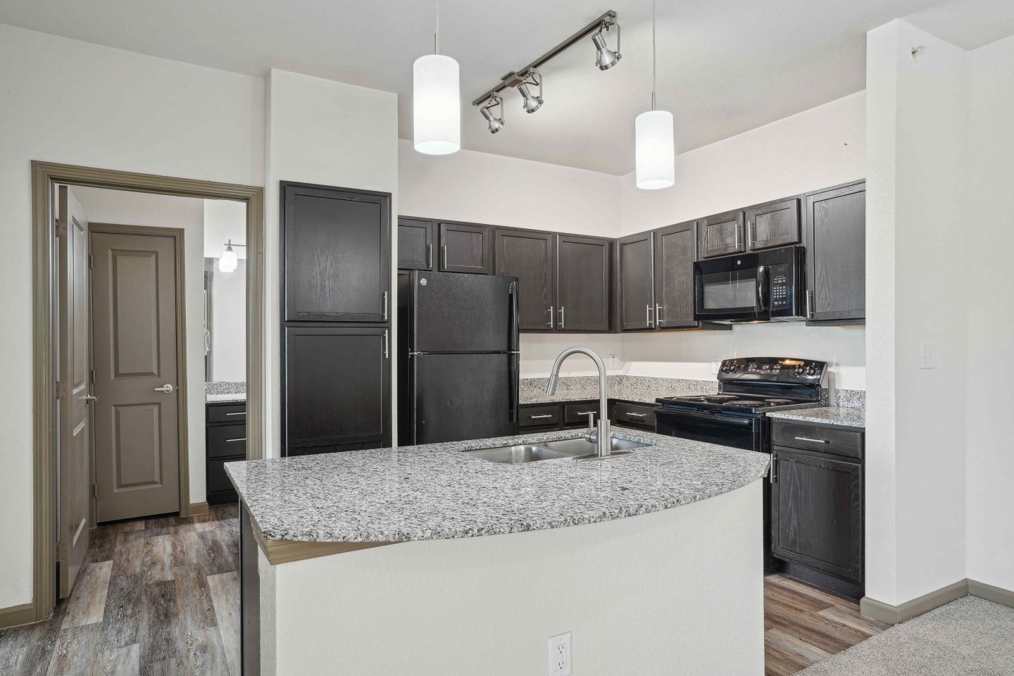 Parc at Bentonville Luxury Apartments Image 14