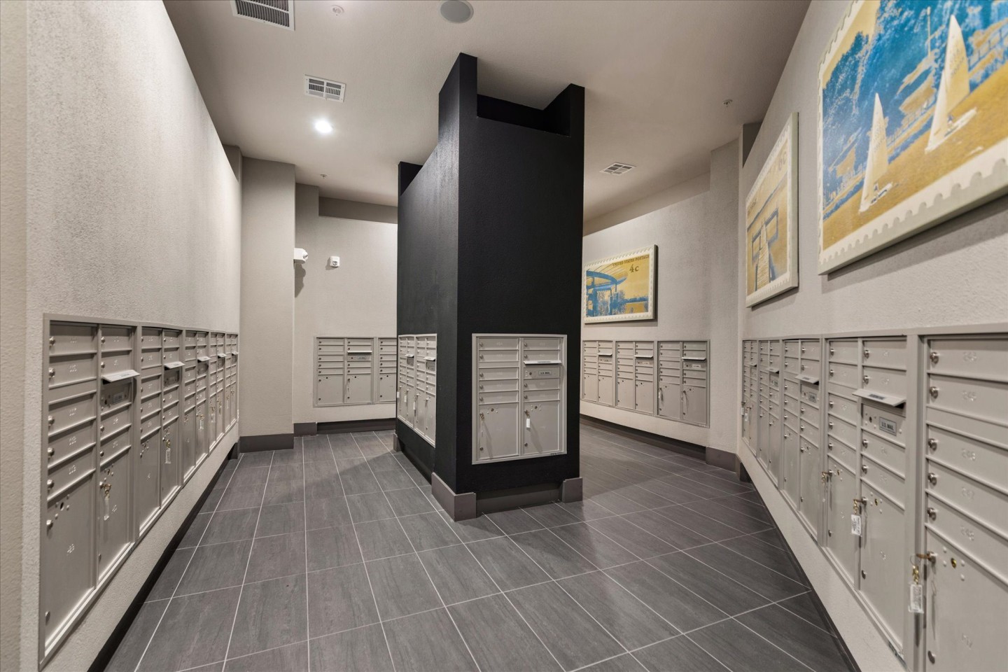Shoreview Flats Image 34