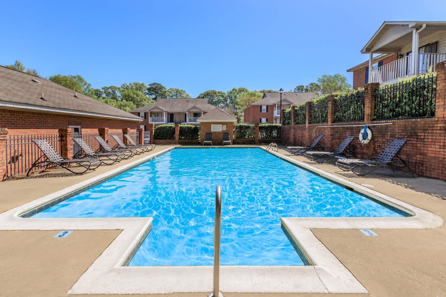 Turtle Place Apartments Image 4