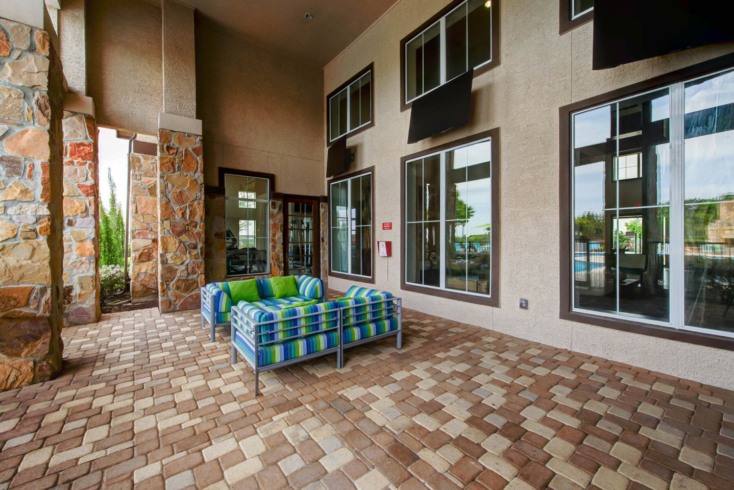 Callista Hill Country Apartments Image 16