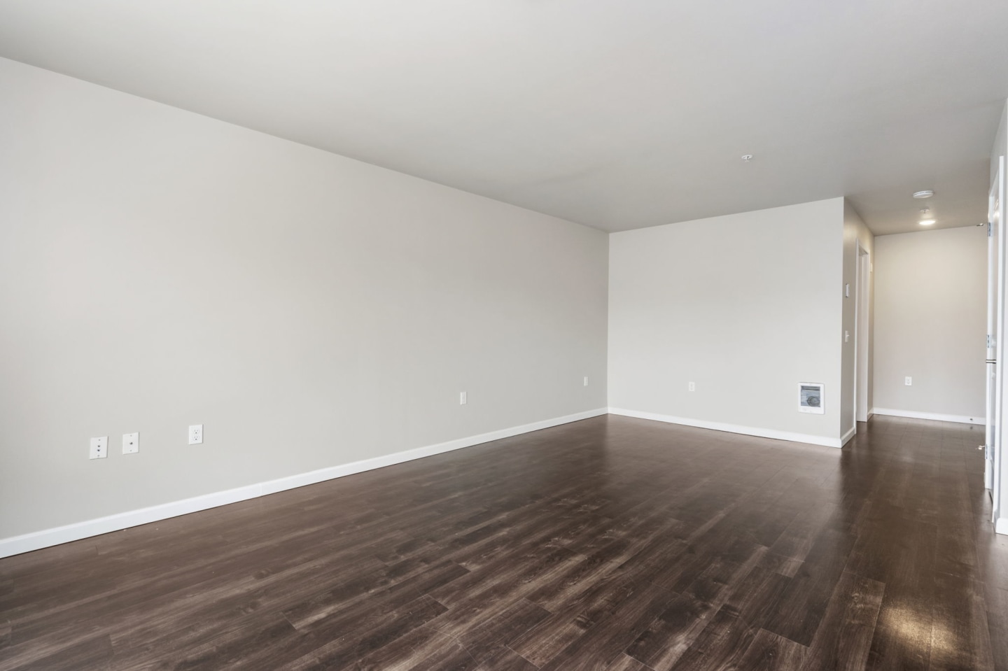 1711 Apartments Image 27
