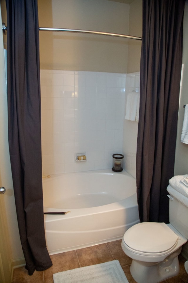 Walton Lakes Image 10