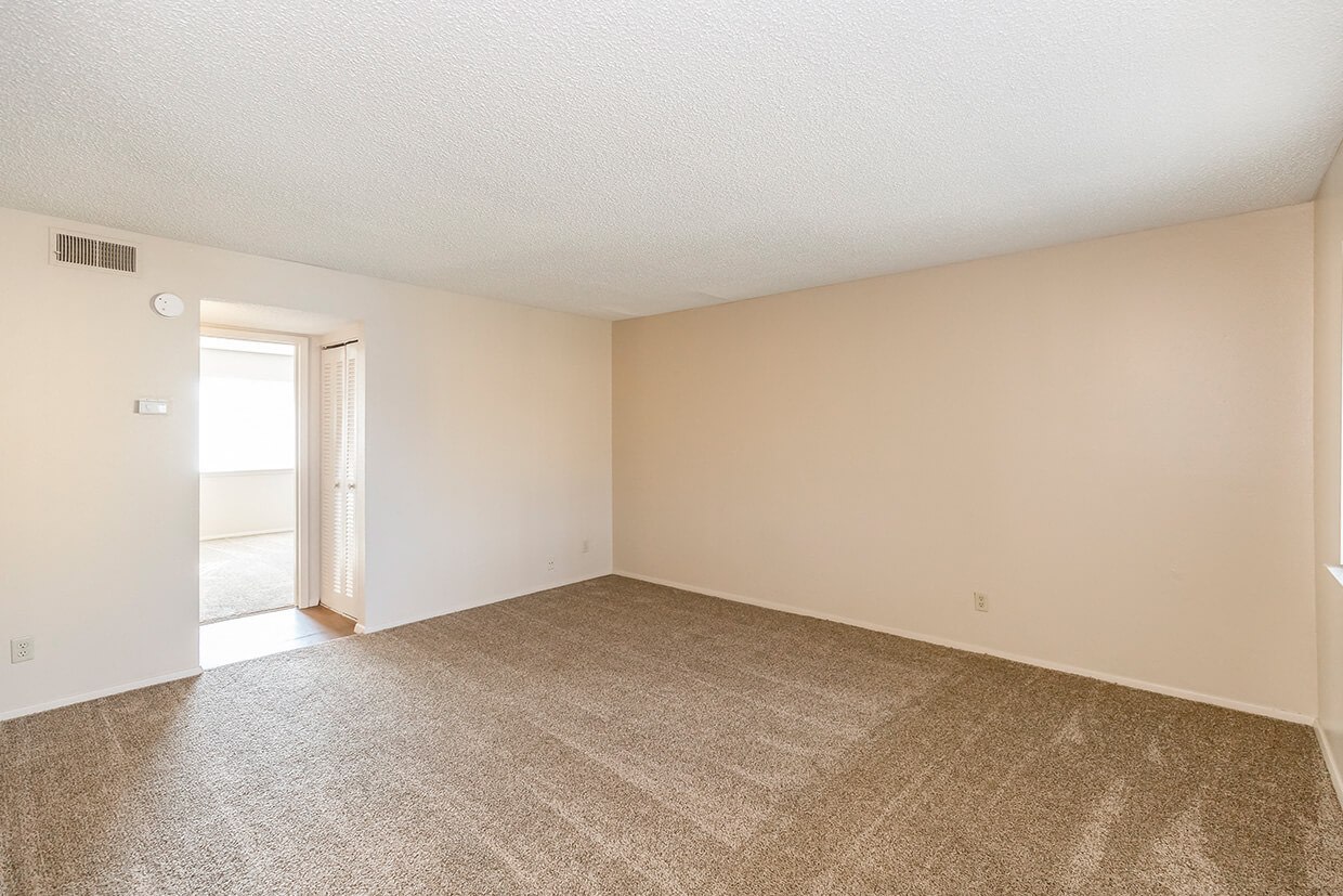 Raintree Apartments Image 23